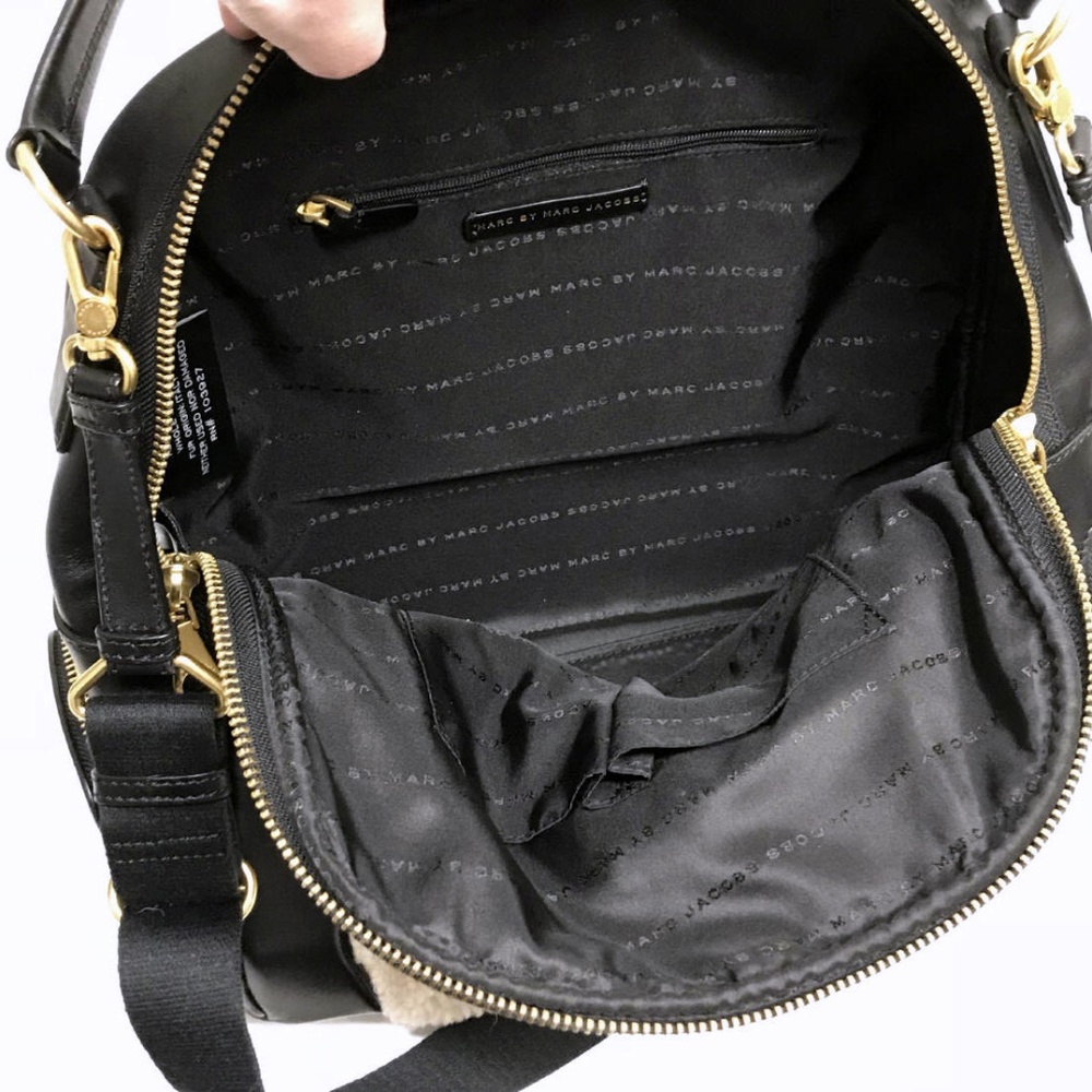 ❌❌SOLD❌❌ MARC JACOBS MERIT Shearling LG Bag NEW - Picture 6 of 8